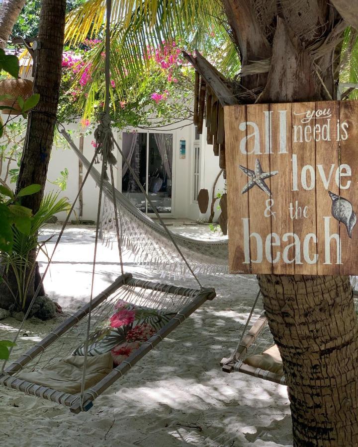 Kahanbu Ocean View Thulusdhoo Exterior photo