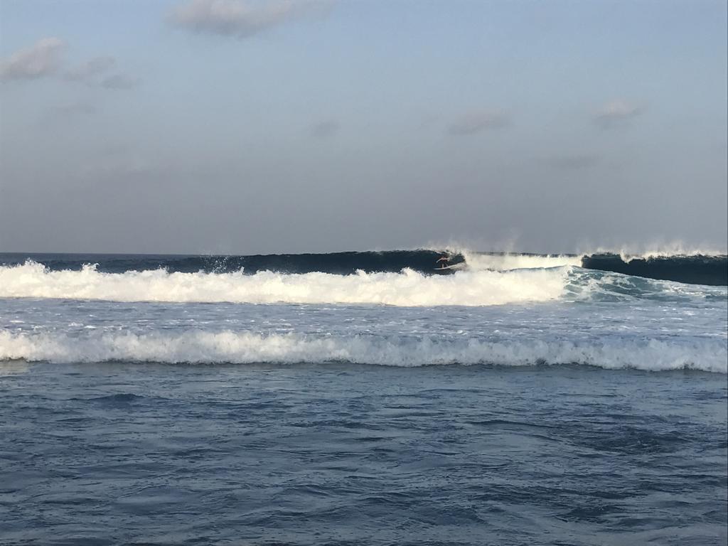 Kahanbu Ocean View Thulusdhoo Exterior photo