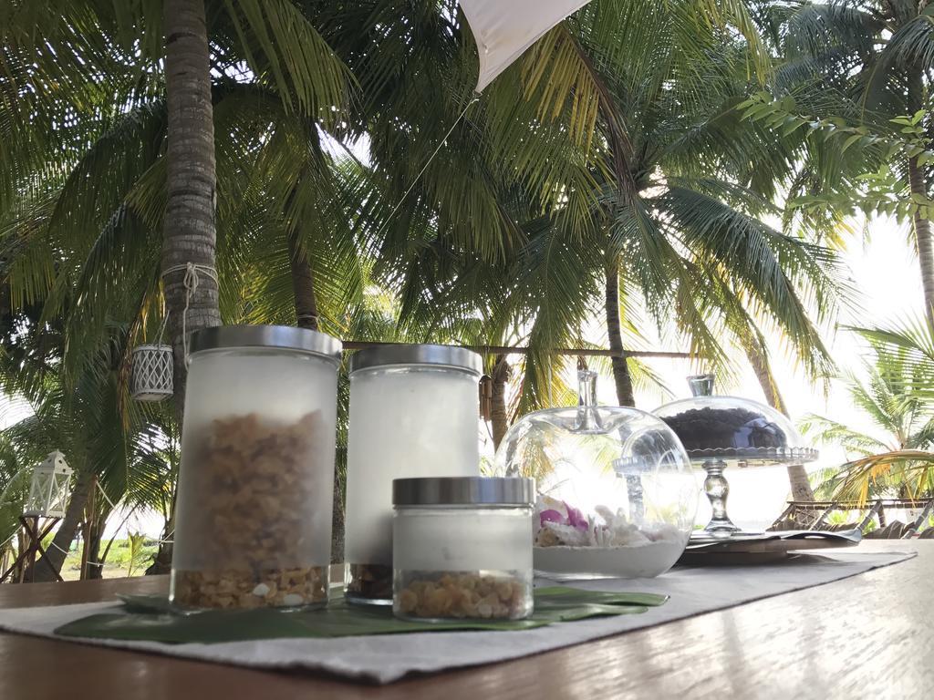 Kahanbu Ocean View Thulusdhoo Exterior photo