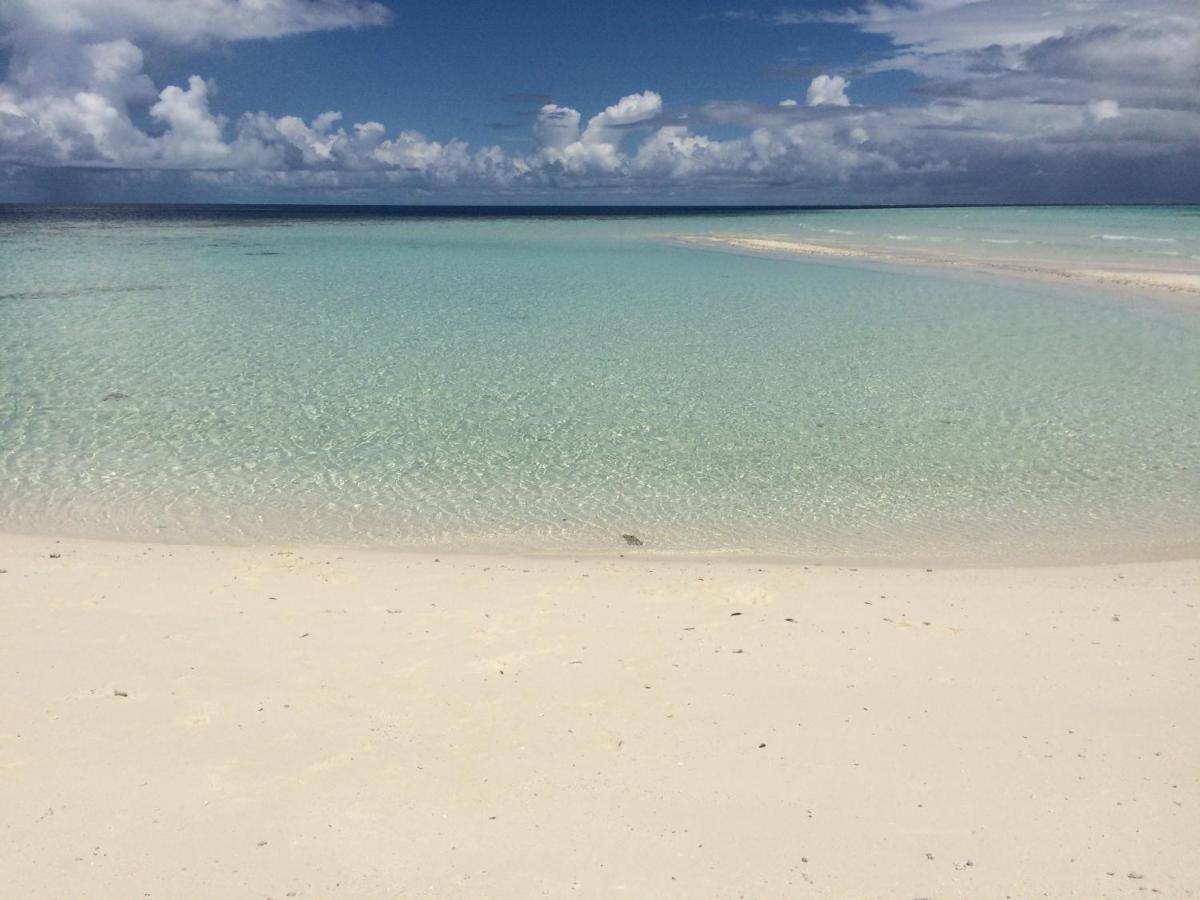 Kahanbu Ocean View Thulusdhoo Exterior photo